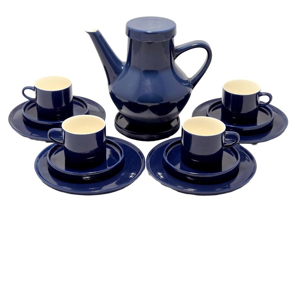 Melitta Stockholm Coffee Pot Cups & Saucers and Plates-Service for 4 MCM